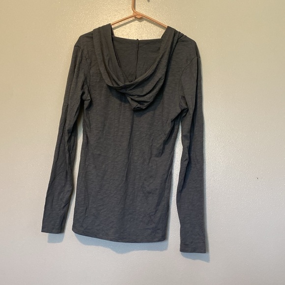 Ellembee gray long sleeve hooded moon and trees v neck cozy shirt large - Picture 4 of 9